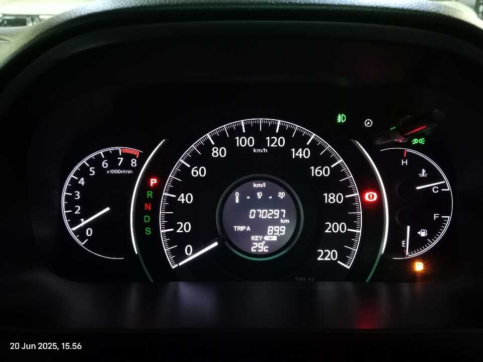 Foto Mobil Bekas Odometer Honda CR-V 2.4 RM3 tahun 2016