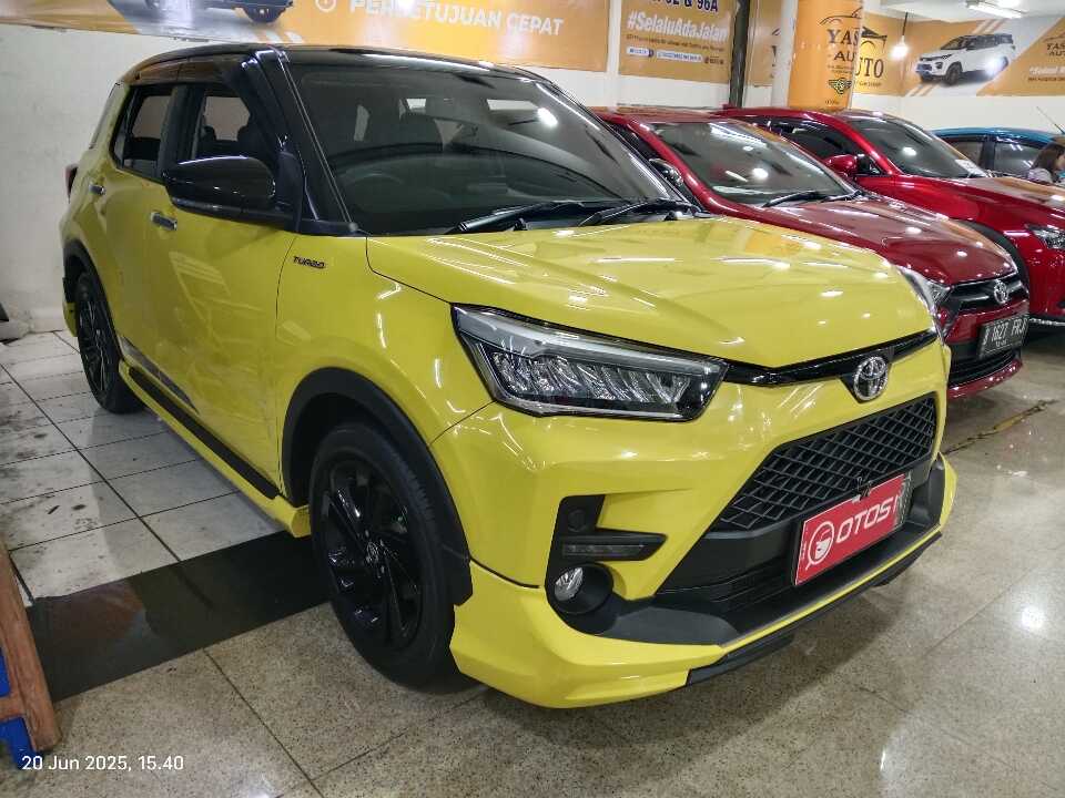 2021 Toyota Raize 1.0 GR Sport - Foto 1 dari 6
