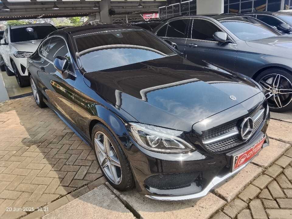 2018 Mercedes-Benz C200 2.0 - Foto 1 dari 6