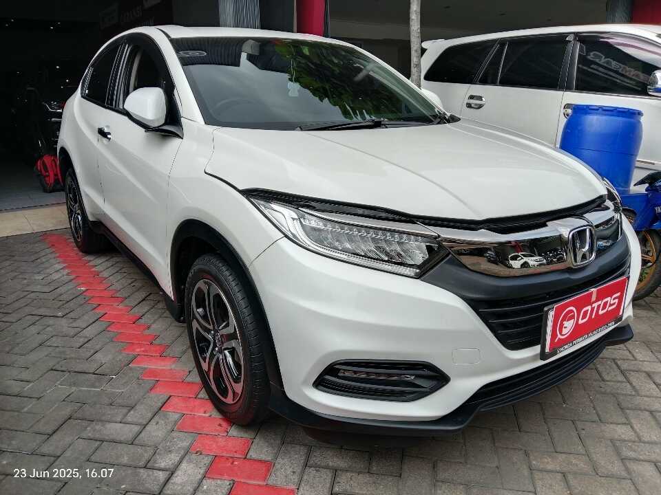 2020 Honda HR-V 1.5 E - Foto 1 dari 6