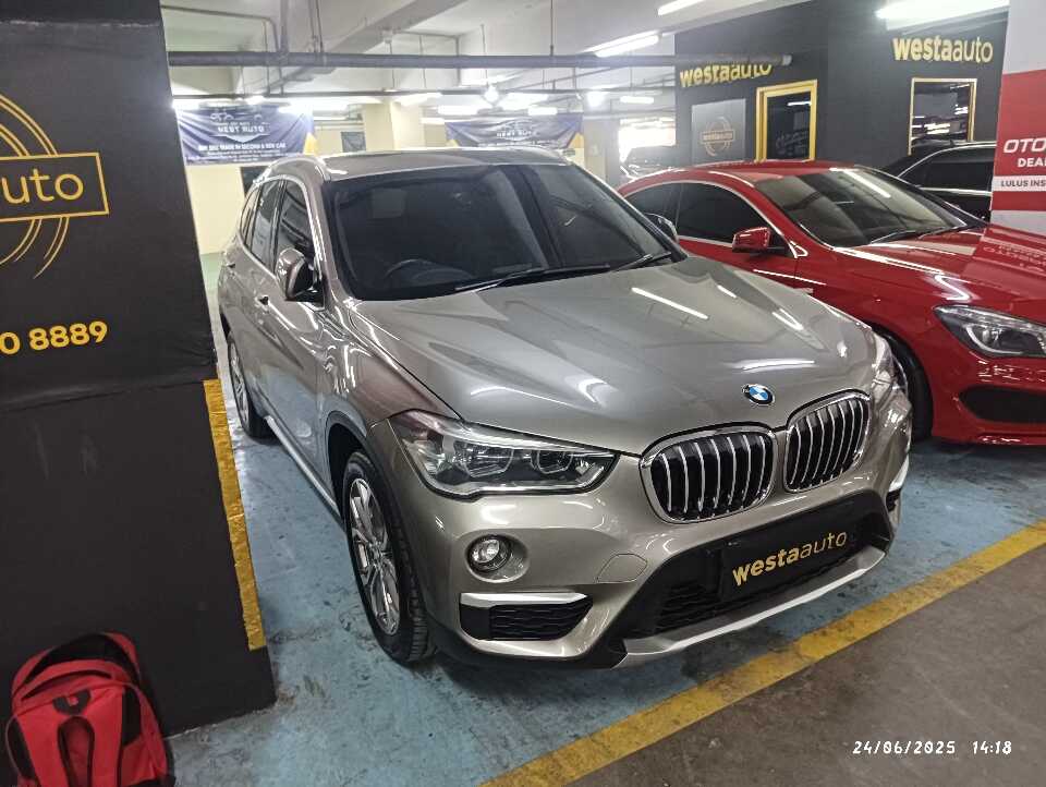 2018 BMW X1 1.5 Sdrive18i - Foto 1 dari 6
