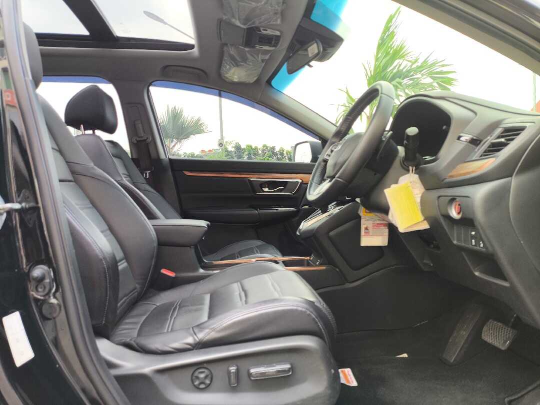 Foto Mobil Bekas Kabin Depan Honda CR-V 1.5 Turbo Prestige tahun 2022