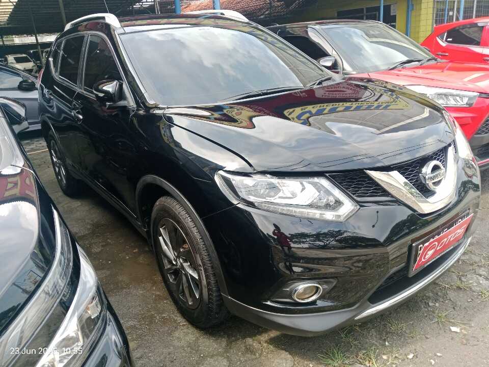 2015 Nissan X-Trail 2.5 - Foto 1 dari 6