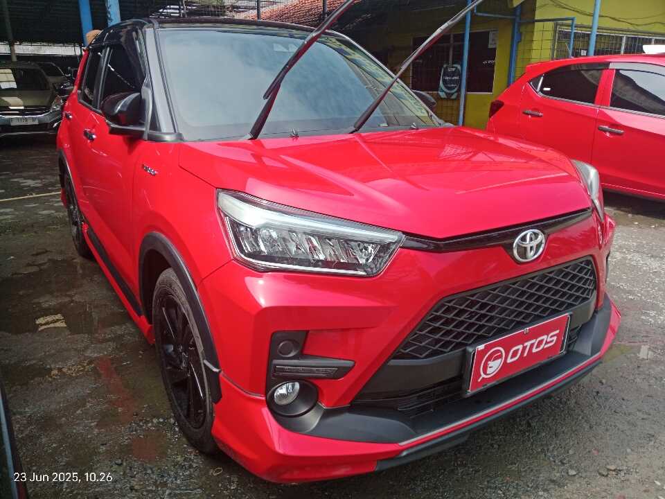 2021 Toyota Raize 1.0 GR Sport - Foto 1 dari 6