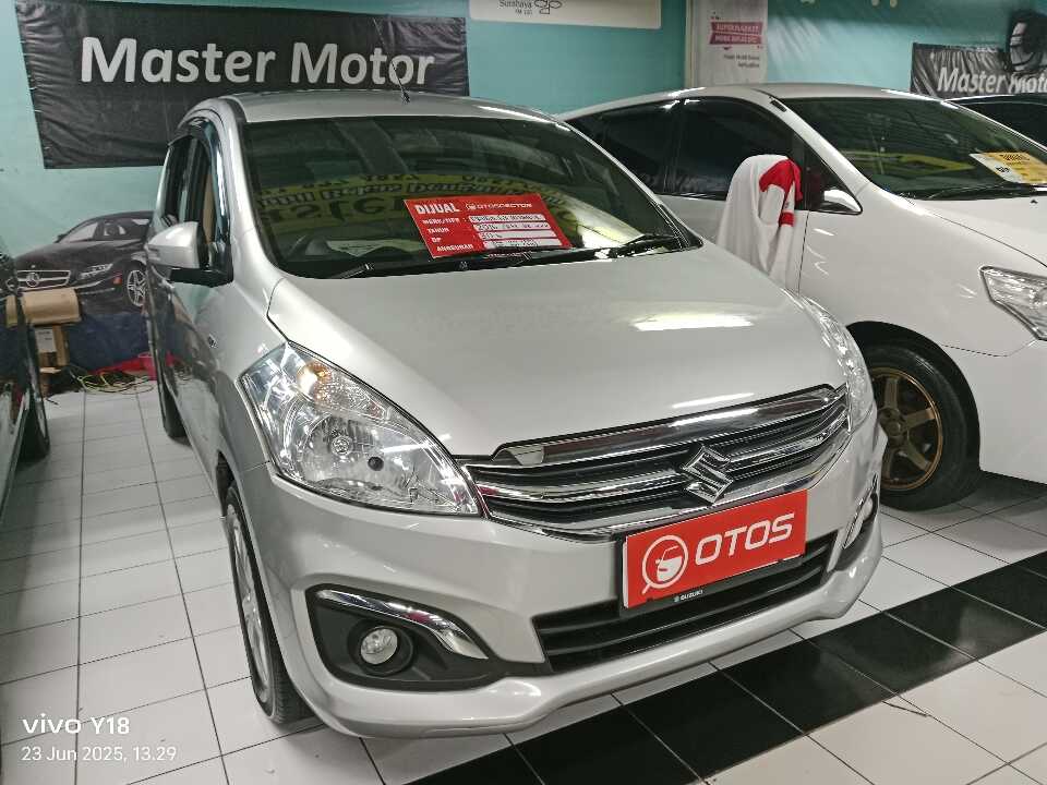2016 Suzuki Ertiga 1.4 GX - Foto 1 dari 6