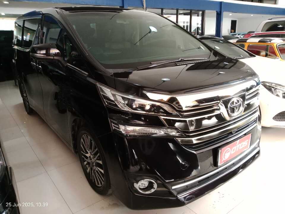 2015 Toyota Vellfire 2.5 G - Foto 1 dari 6