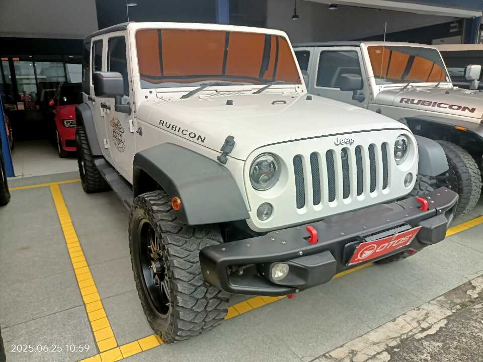 2015 Jeep Wrangler 3.0 - Foto 1 dari 6