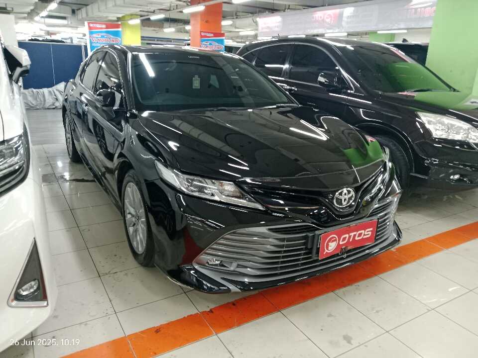 2020 Toyota Camry 2.5 V - Foto 1 dari 6