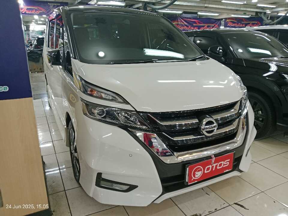 2022 Nissan Serena 2.0 Highway Star - Foto 1 dari 6