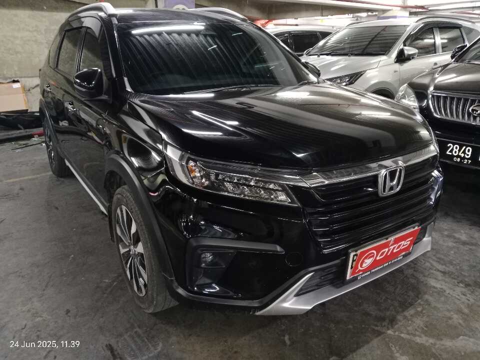 2023 Honda BR-V 1.5 PRE-HS - Foto 1 dari 6