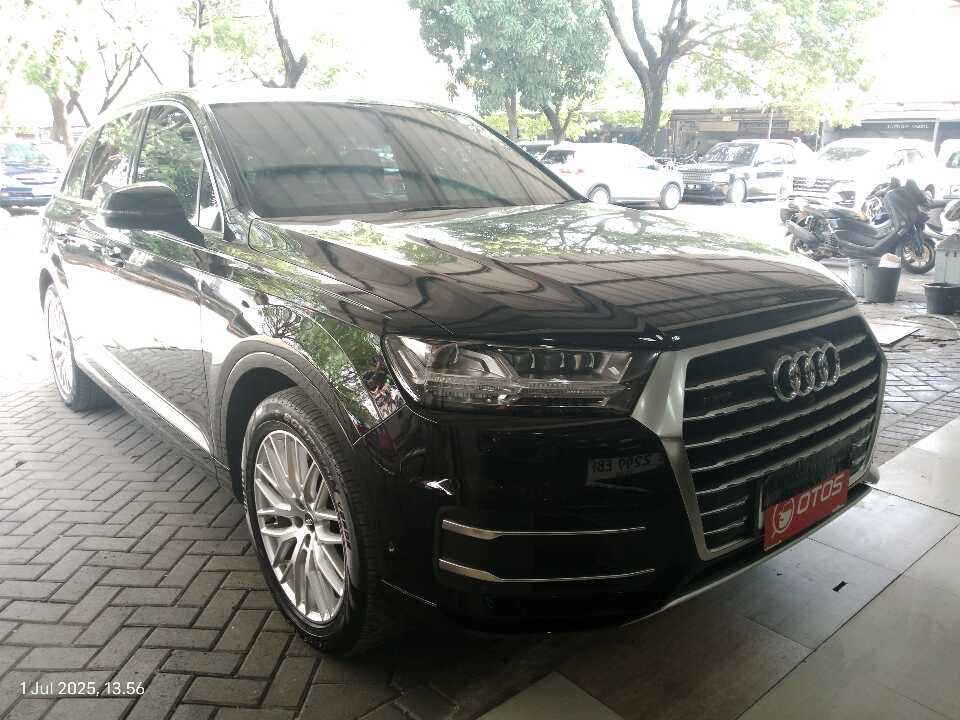 2017 Audi Q7 3.0 TFSI - Foto 1 dari 6