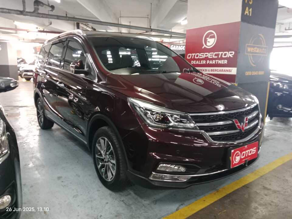 2018 Wuling Cortez 1.8 L Lux AMT - Foto 1 dari 6
