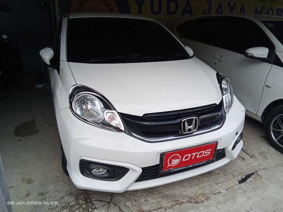 2016 Honda Brio 1.2 Satya E - Foto 1 dari 6