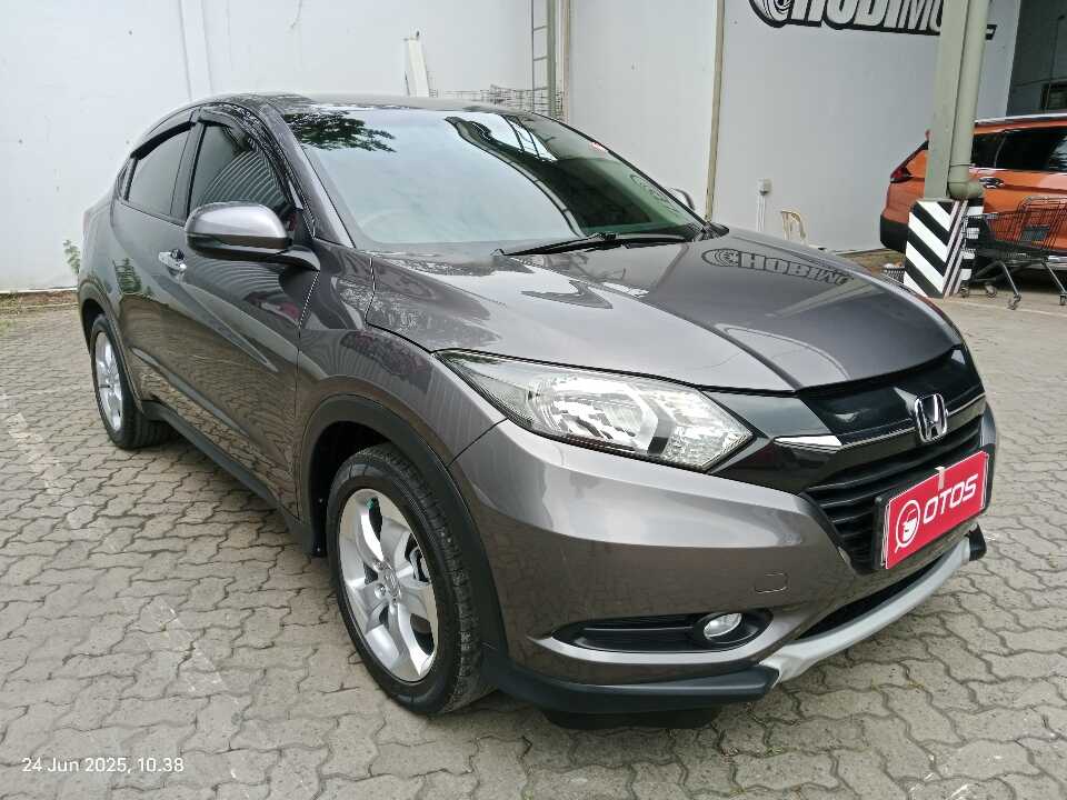 2016 Honda HR-V 1.5 E - Foto 1 dari 9
