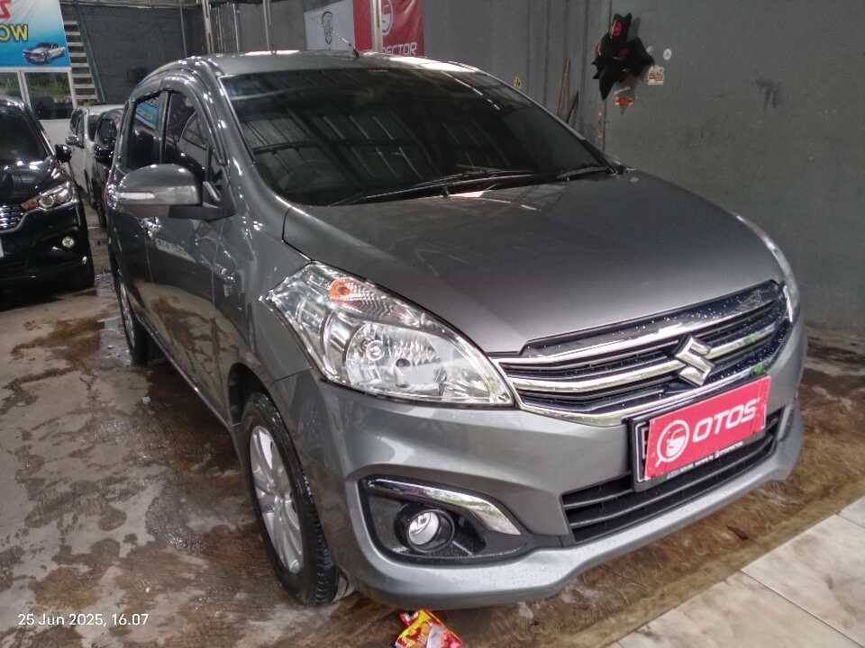2017 Suzuki Ertiga 1.4 GX - Foto 1 dari 6
