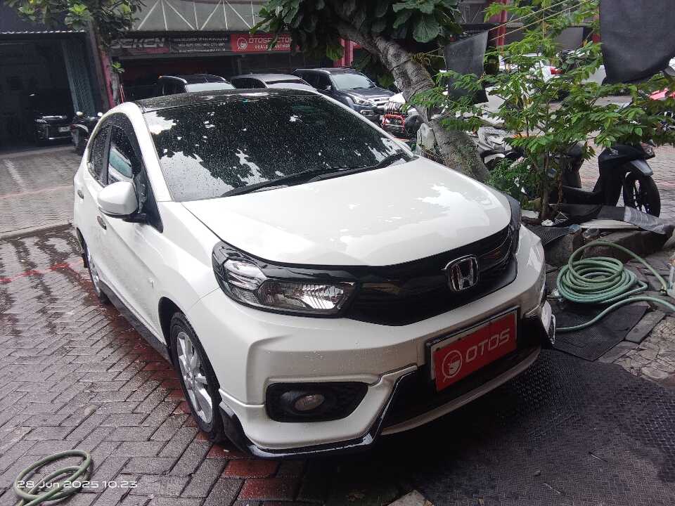 2020 Honda Brio 1.2 Satya E - Foto 1 dari 6