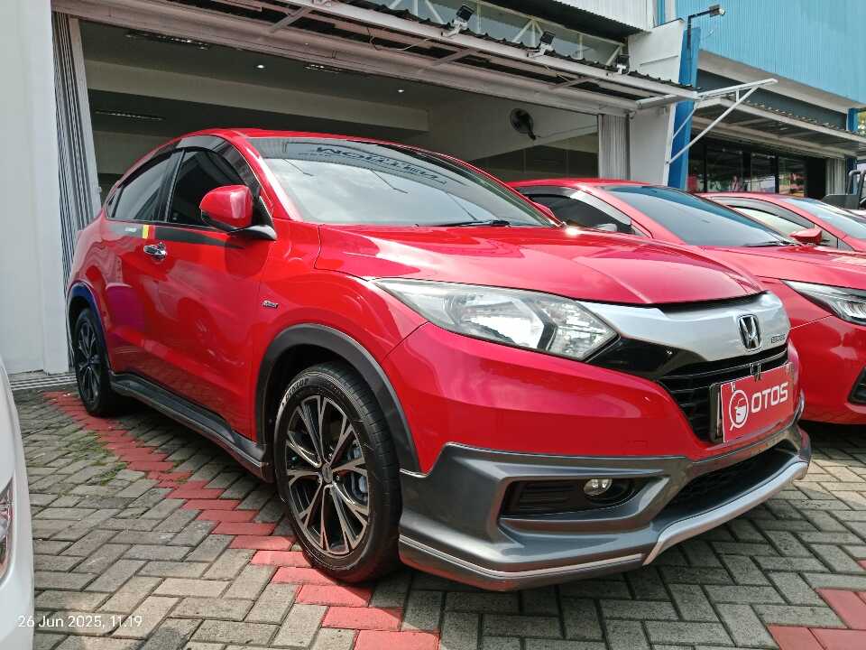 2018 Honda HR-V 1.5 E - Foto 1 dari 6
