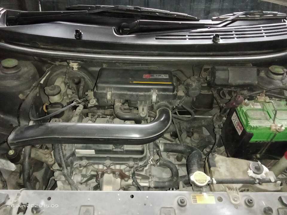 Foto Mobil Bekas Mesin Toyota Agya 1.0 E tahun 2014
