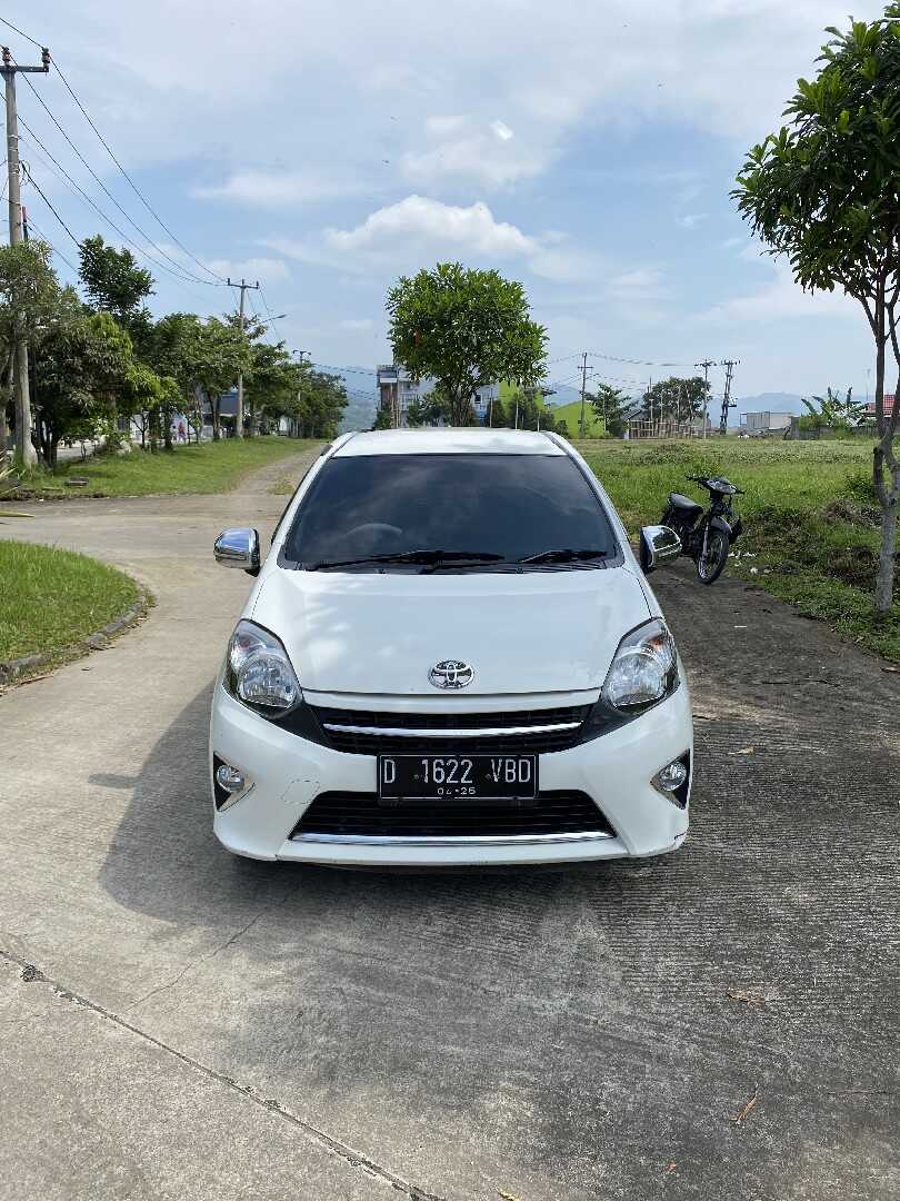 2016 Toyota Agya 1.0 G - Foto 1 dari 6