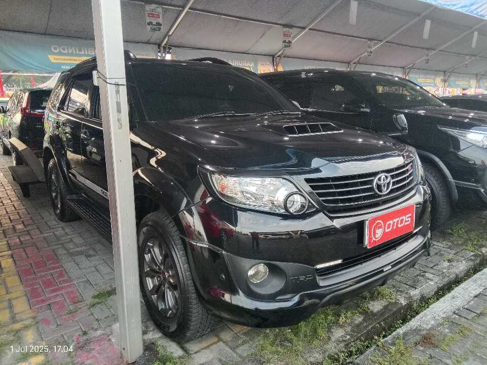 2014 Toyota Fortuner 2.5 G - Foto 1 dari 6