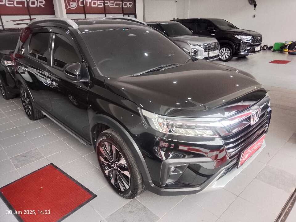 2023 Honda BR-V 1.5 PRE-HS - Foto 1 dari 6