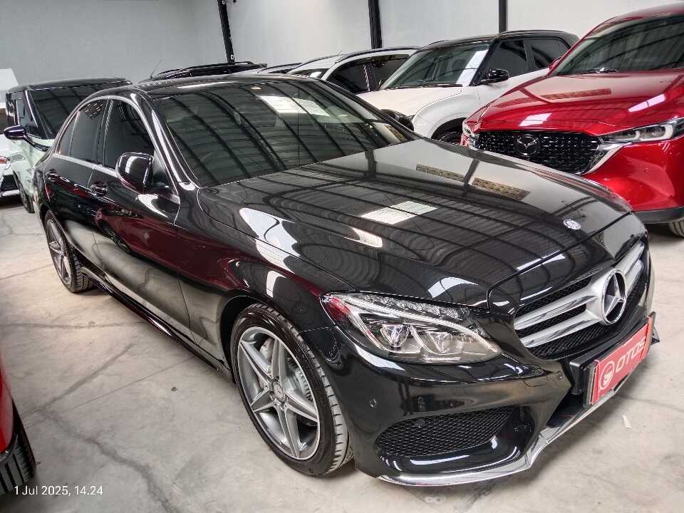 2016 Mercedes-Benz C250 2.0 - Foto 1 dari 6