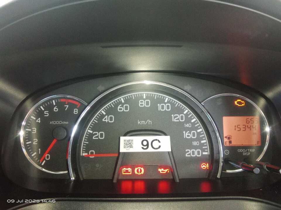Foto Mobil Bekas Odometer Daihatsu Ayla 1.0 X tahun 2022