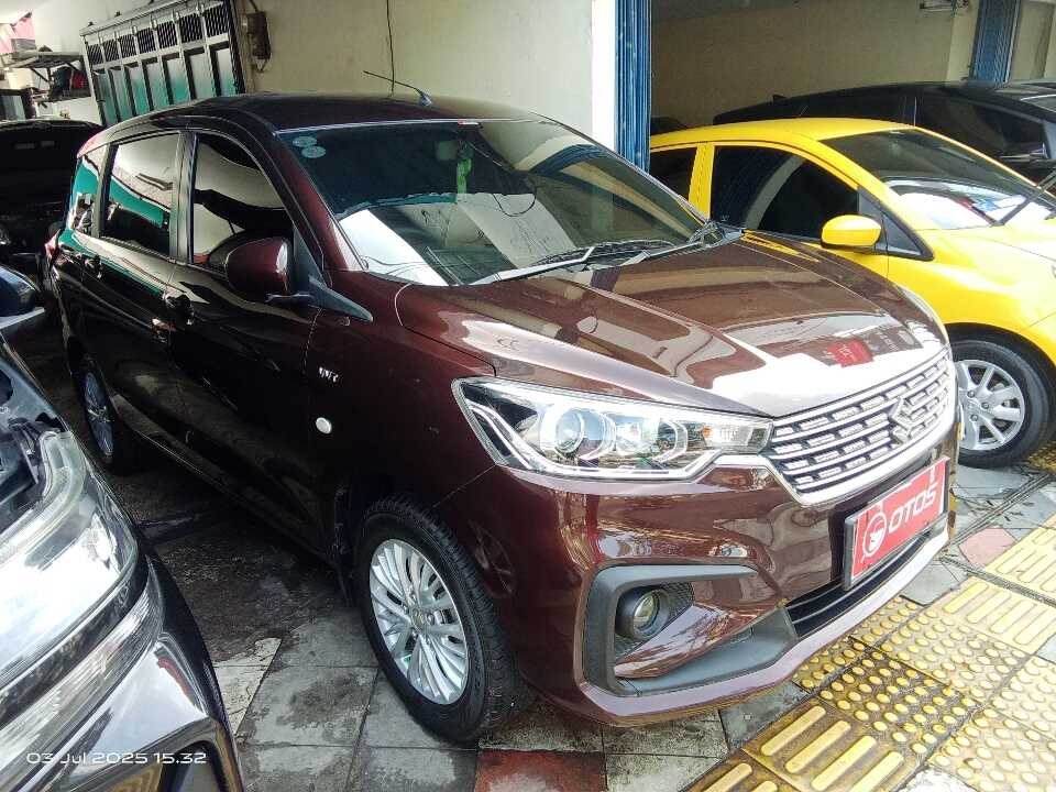 2018 Suzuki Ertiga 1.5 - Foto 1 dari 6