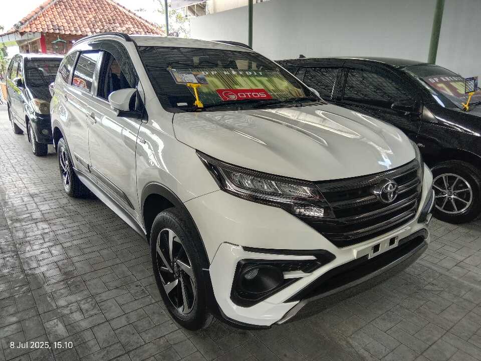2021 Toyota Rush 1.5 S - Foto 1 dari 6