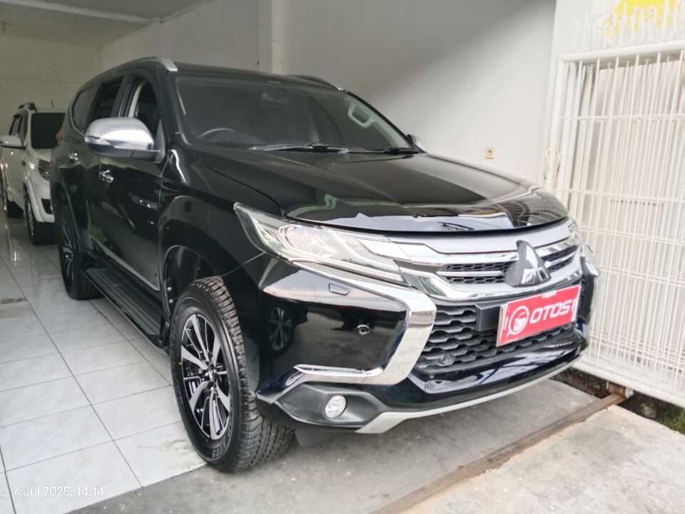 2019 Mitsubishi Pajero Sport 2.4 Dakar - Foto 1 dari 6