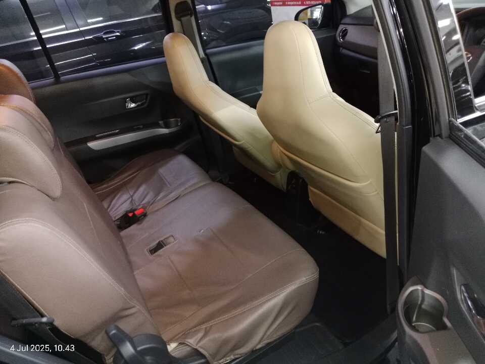 Foto Mobil Bekas Kabin Belakang Toyota Calya 1.2 tahun 2019