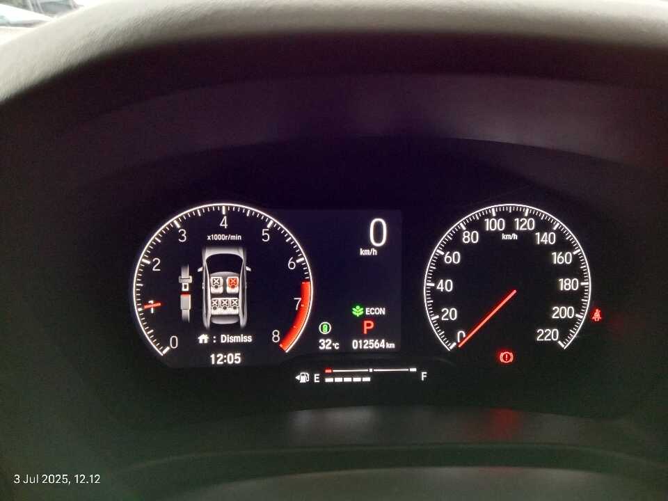 Foto Mobil Bekas Odometer Honda HR-V 1.5 tahun 2023