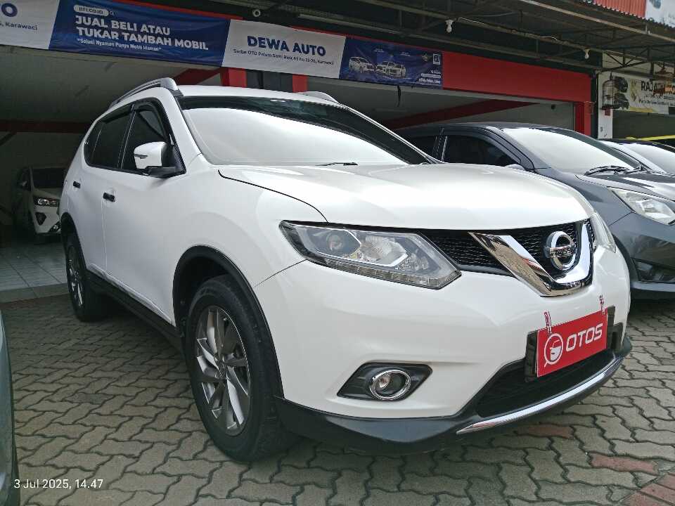 2015 Nissan X-Trail 2.5 - Foto 1 dari 6