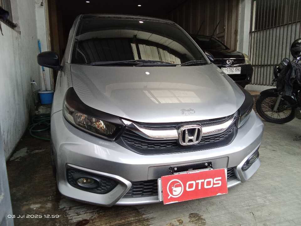 2019 Honda Brio 1.2 Satya E - Foto 1 dari 6