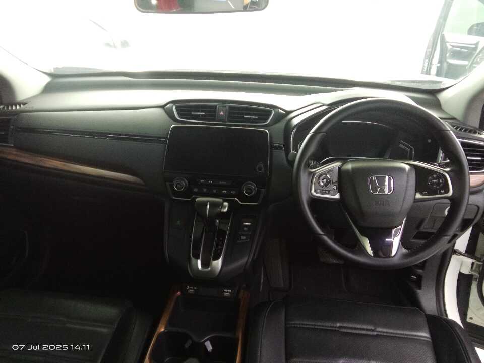 Foto Mobil Bekas Dashboard Honda CR-V 1.5 Prestige tahun 2021