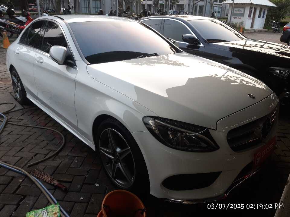 2017 Mercedes-Benz C200 2.0 - Foto 1 dari 6