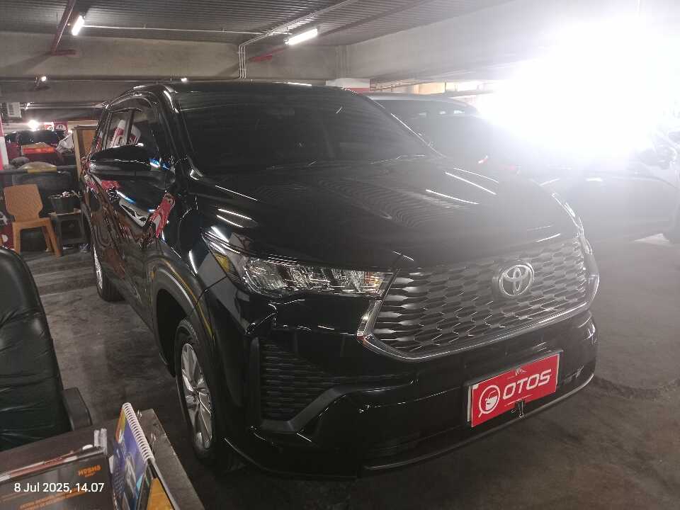 2024 Toyota Kijang Innova 2.0 Zenix G CVT - Foto 1 dari 6