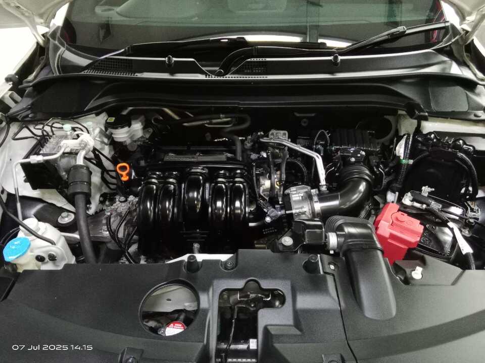 Foto Mobil Bekas Mesin Honda HR-V 1.5 SE tahun 2023