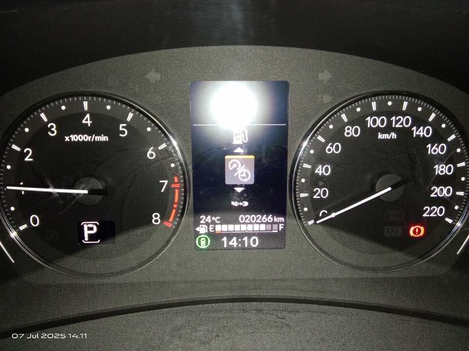 Foto Mobil Bekas Odometer Honda HR-V 1.5 SE tahun 2023