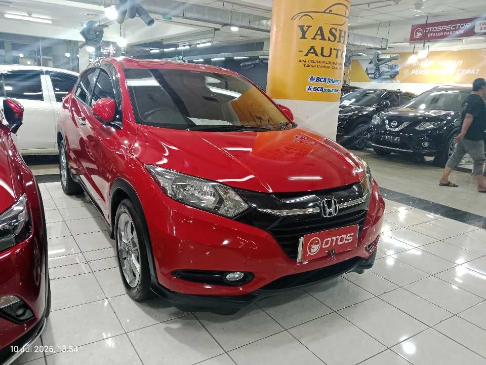 2017 Honda HR-V 1.5 E - Foto 1 dari 6