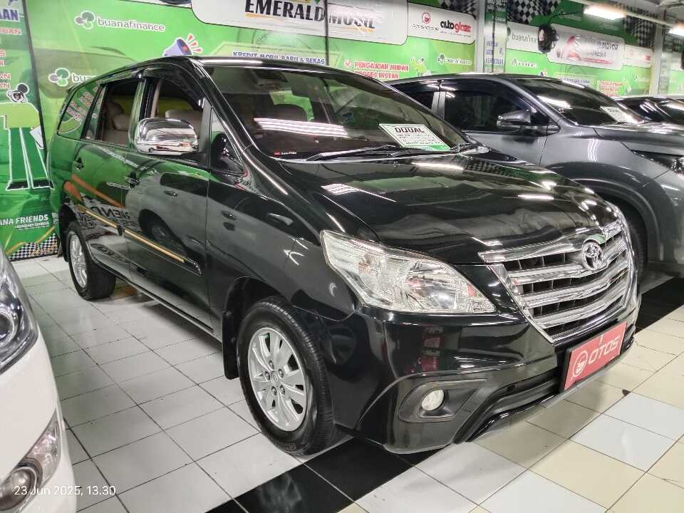 2014 Toyota Kijang Innova 2.5 G - Foto 1 dari 6