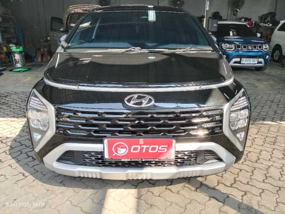 Foto Mobil Bekas Tampak Depan Hyundai Stargazer 1.5 Prime tahun 2022