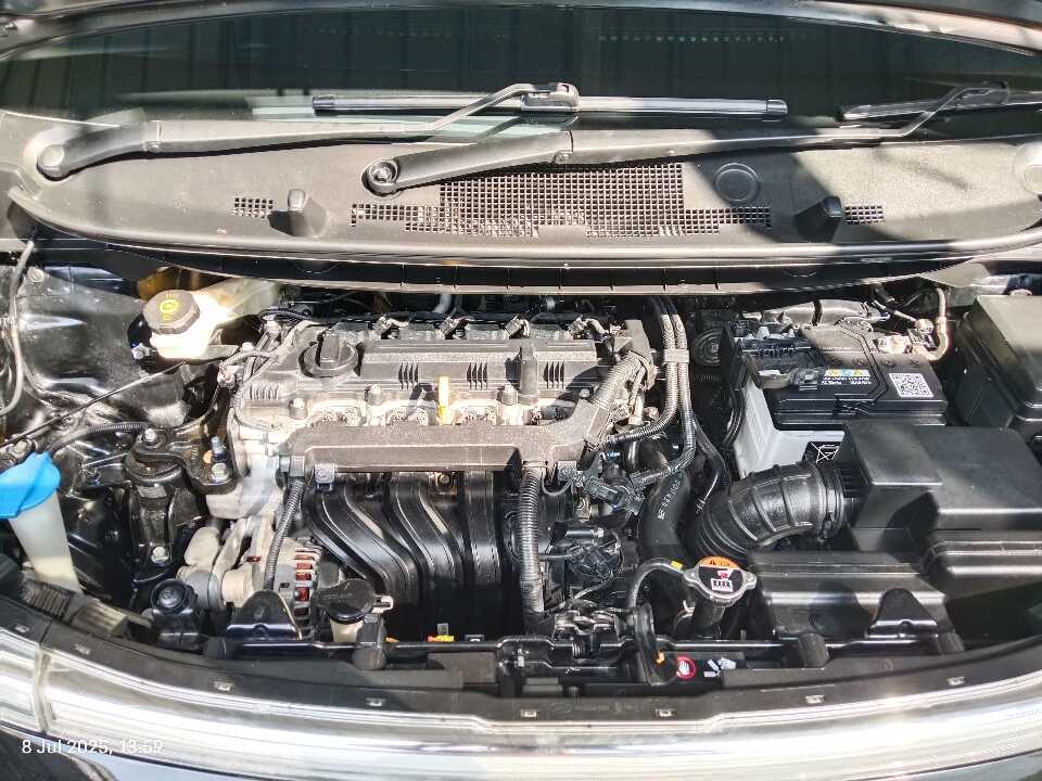 Foto Mobil Bekas Mesin Hyundai Stargazer 1.5 Prime tahun 2022