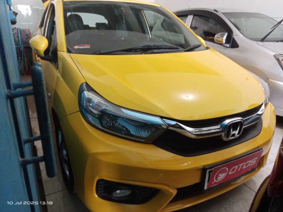 2019 Honda Brio 1.2 Satya E - Foto 1 dari 6