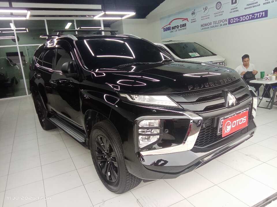 2021 Mitsubishi Pajero Sport 2.4 Dakar Ultimate - Foto 1 dari 6