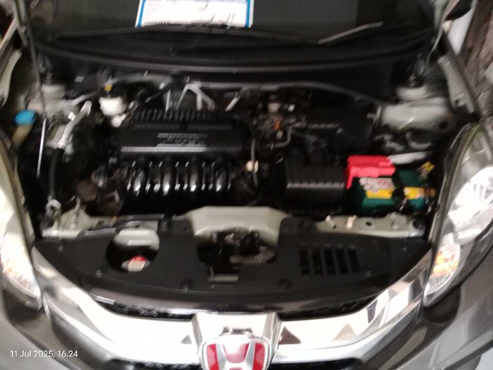 Foto Mobil Bekas Mesin Honda Mobilio 1.5 E tahun 2016