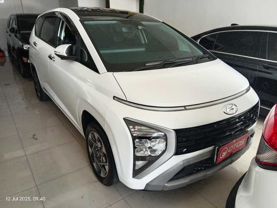 2023 Hyundai Stargazer 1.5 Prime - Foto 1 dari 6