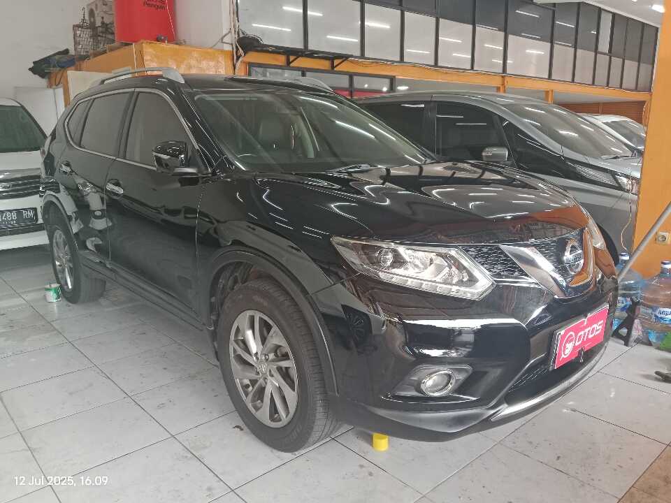 2016 Nissan X-Trail 2.5 - Foto 1 dari 6