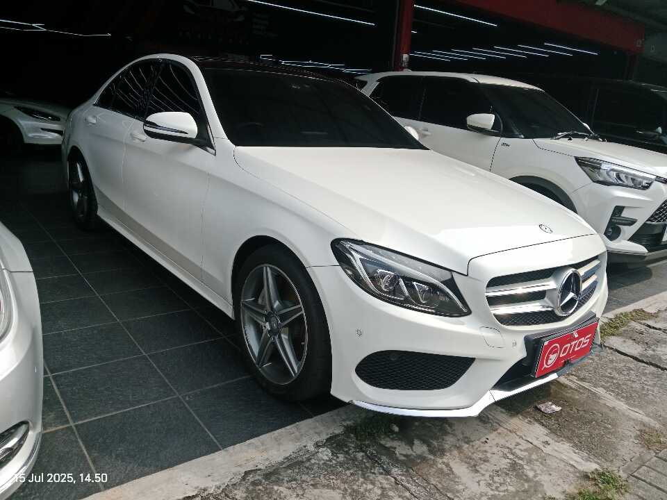 2016 Mercedes-Benz C250 2.0 - Foto 1 dari 6
