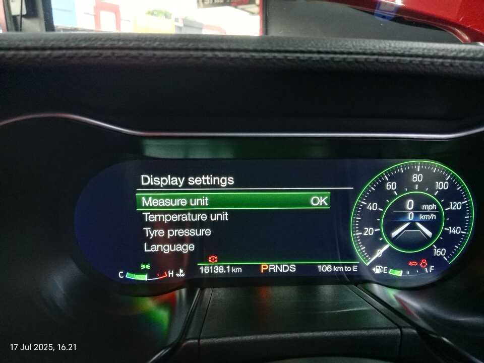 Foto Mobil Bekas Odometer Ford Mustang 2.3 tahun 2018